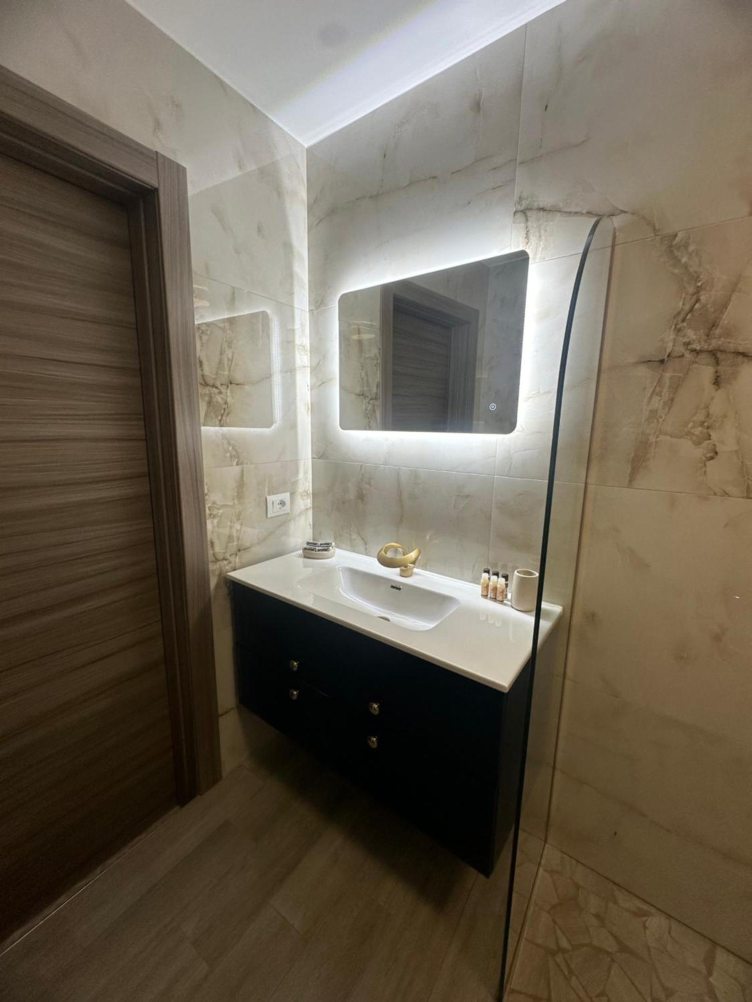 Emerella Luxury Suites-Siderno Lungomare Extérieur photo