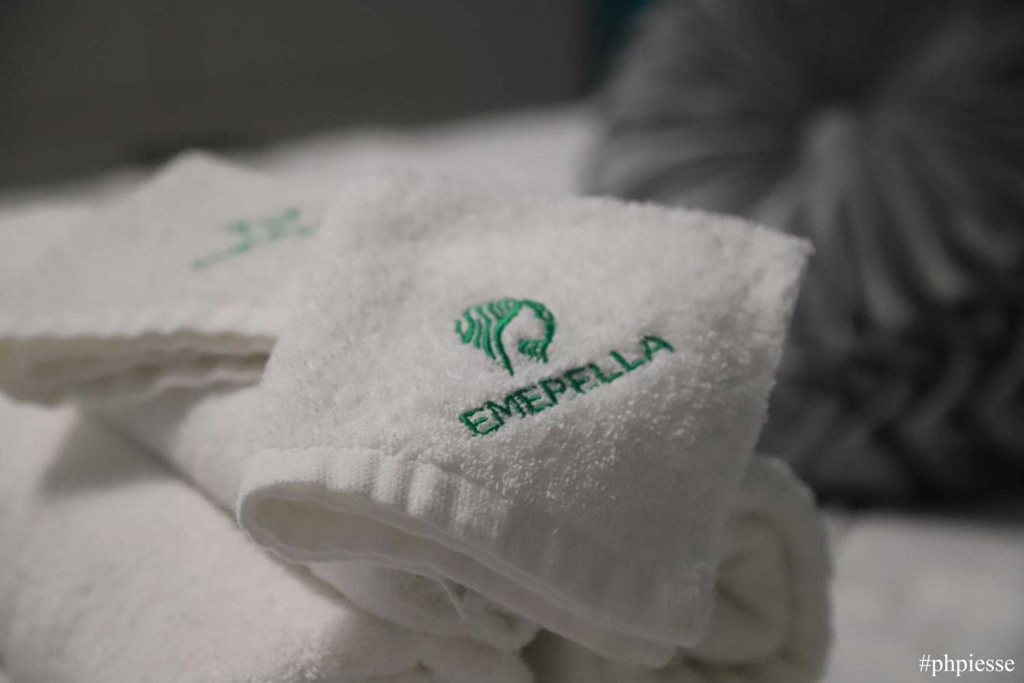 Emerella Luxury Suites-Siderno Lungomare Extérieur photo